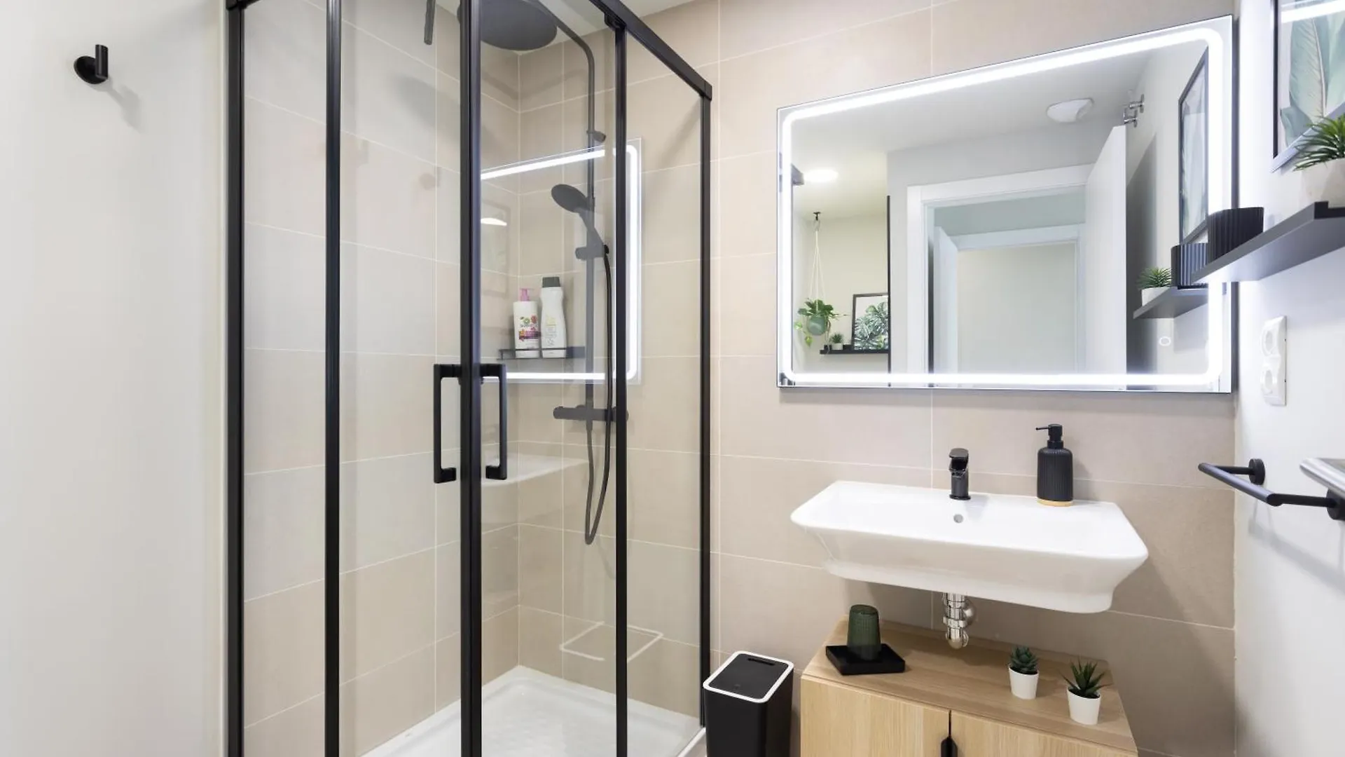 Home2Book Stylish Apartment Pool & Terrace Abades 0*, Abades (Tenerife)